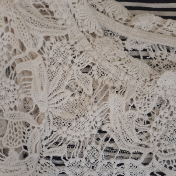 Anthro meadow rue crochet lace top blouse XS *5 - Picture 2 of 7